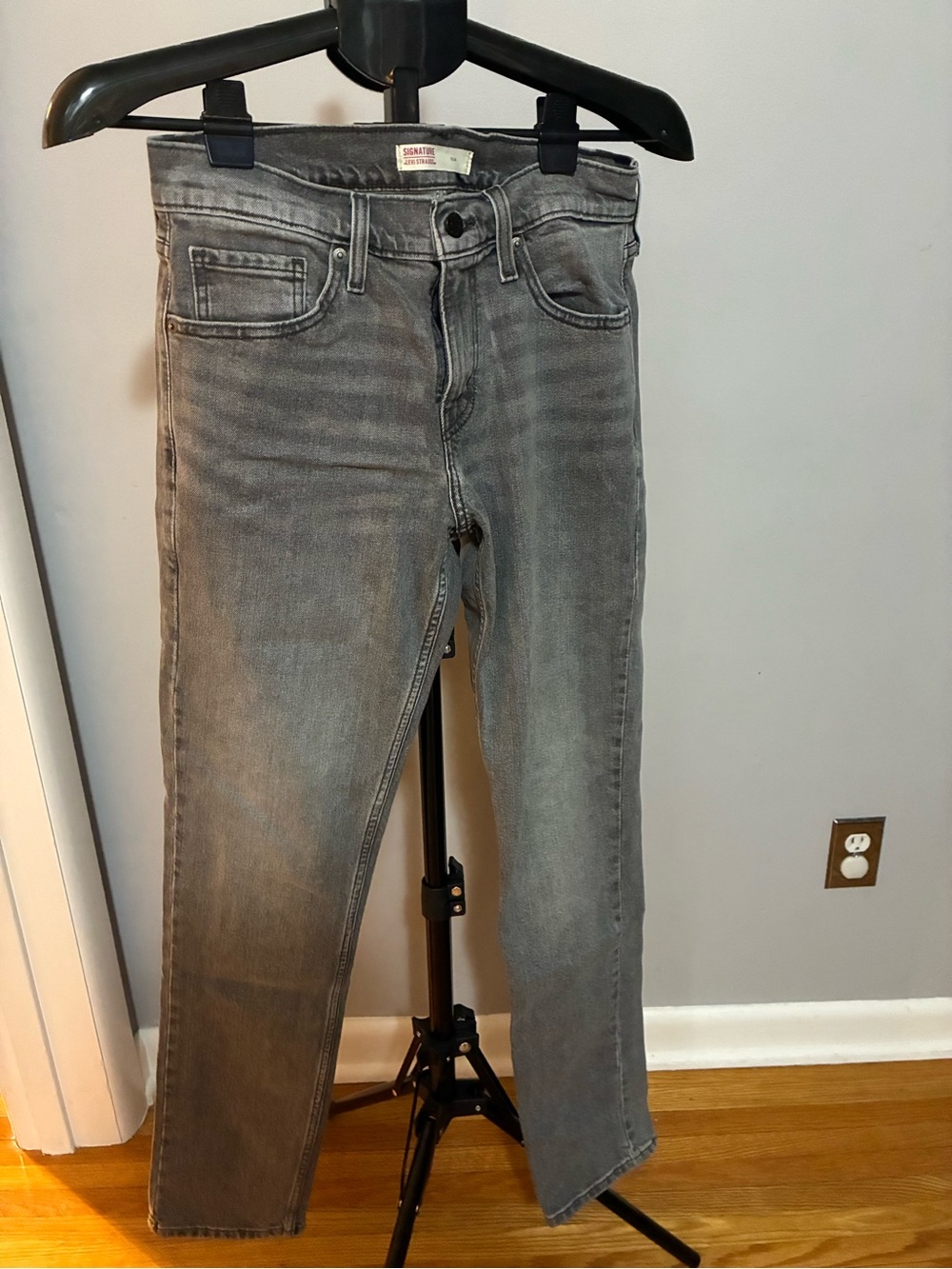 Signature by Levi Strauss Men's Gray Slim Straight Jeans 2 for $30